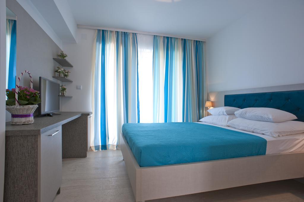 Guest House Przno Bay Sveti Stefan Exterior photo