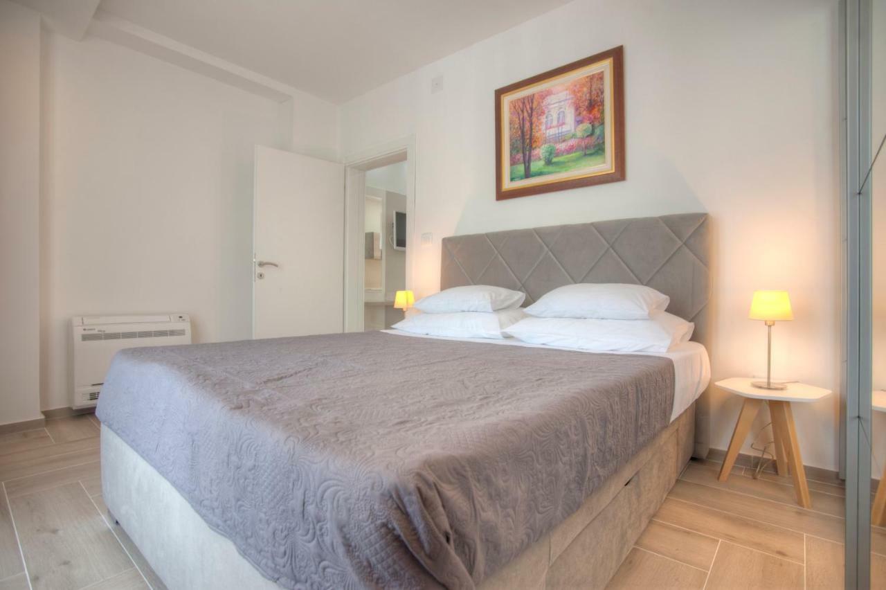 Guest House Przno Bay Sveti Stefan Exterior photo